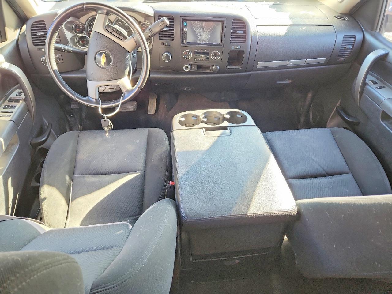2011 Chevrolet All models VIN 1GCRKSE37BZ192628 photo 8