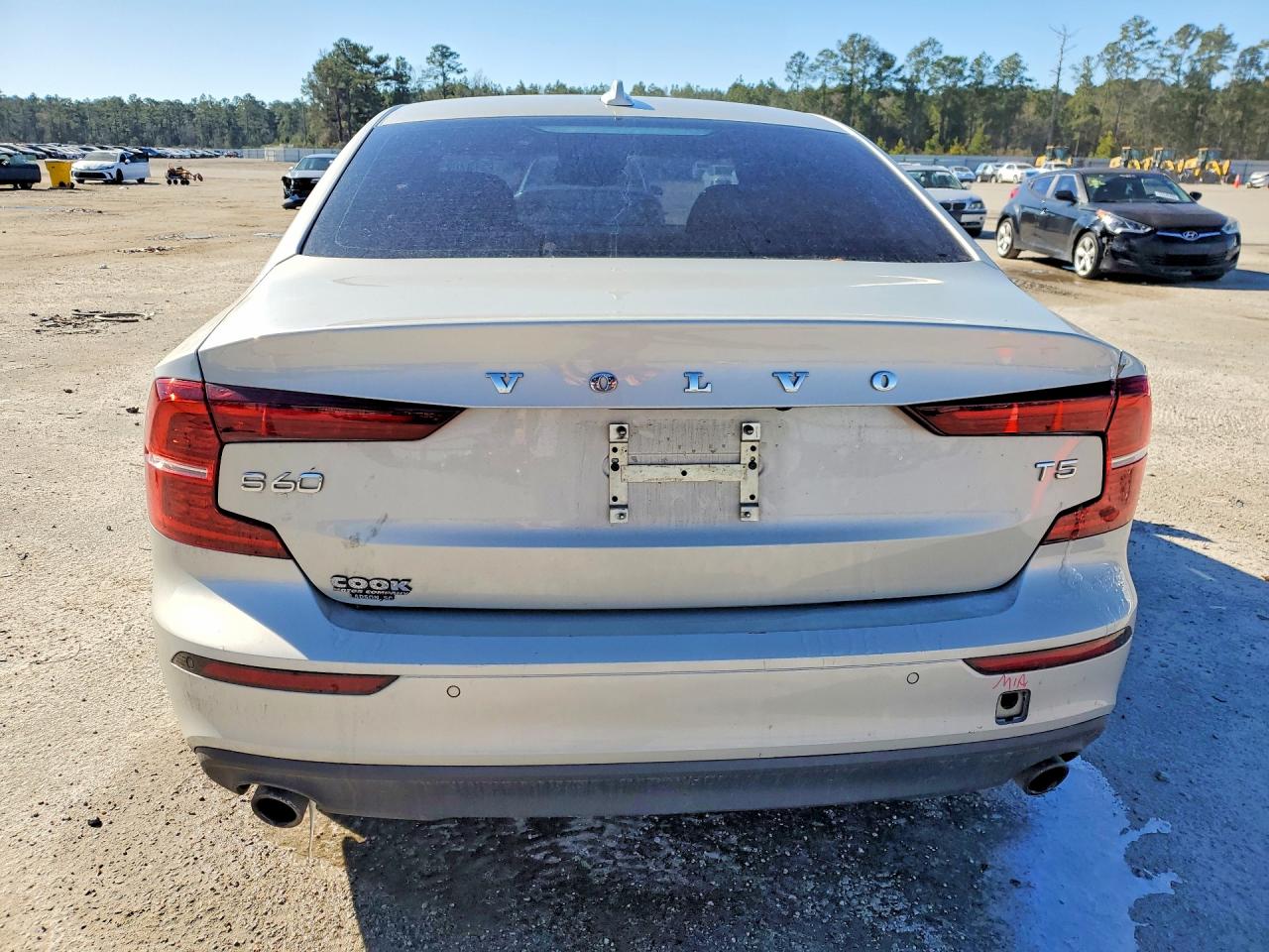 2020 Volv S60 VIN 7JR102FK0LG073195 photo 6