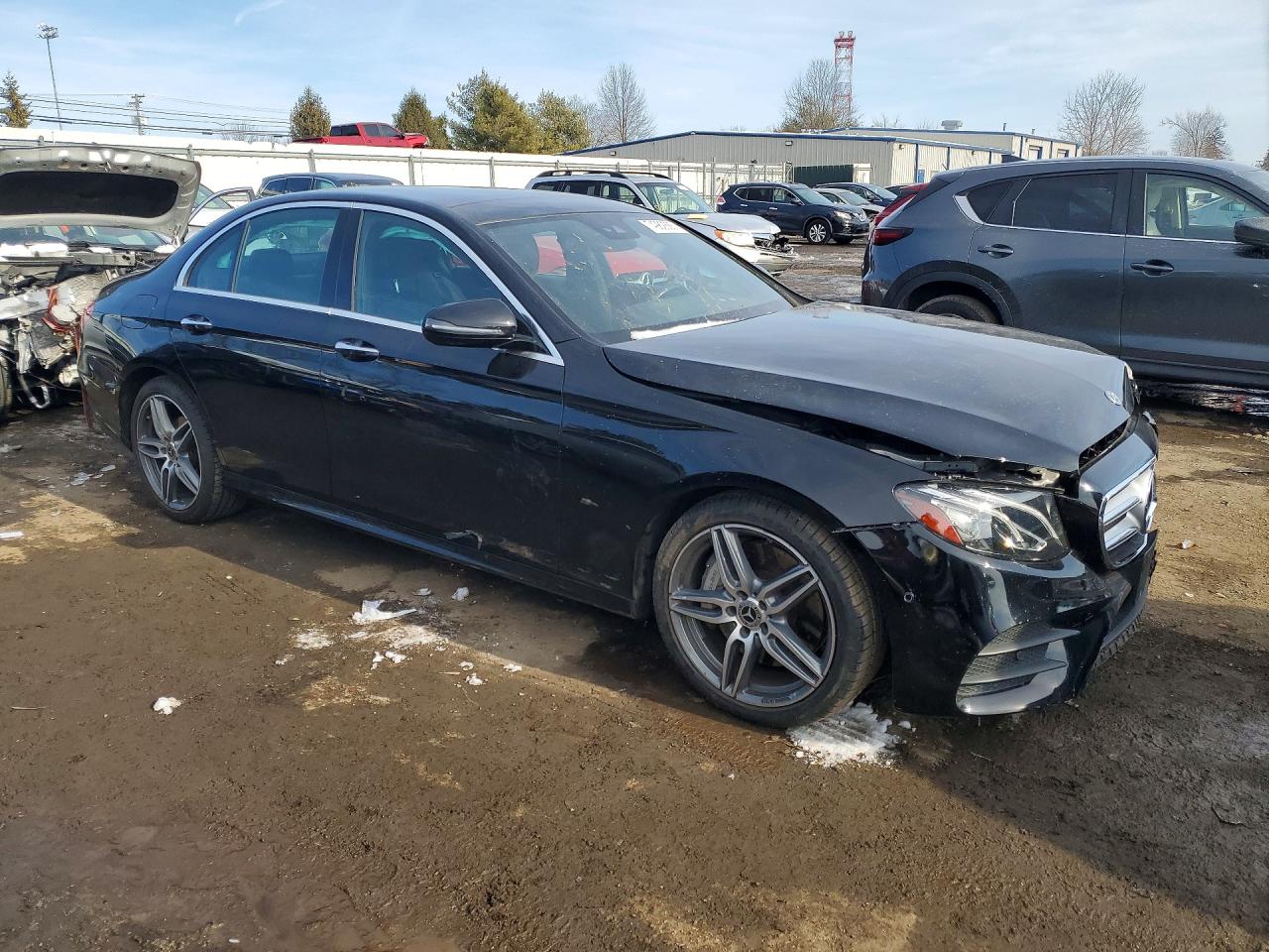2018 Mercedes-Benz E-class VIN WDDZF4KB8JA465476 photo 4