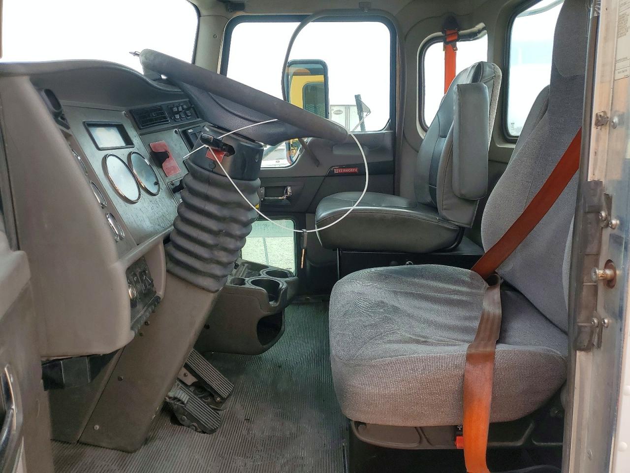 2015 KENWORTH All other VIN 2XKHAJ7X2FM462679 photo 7