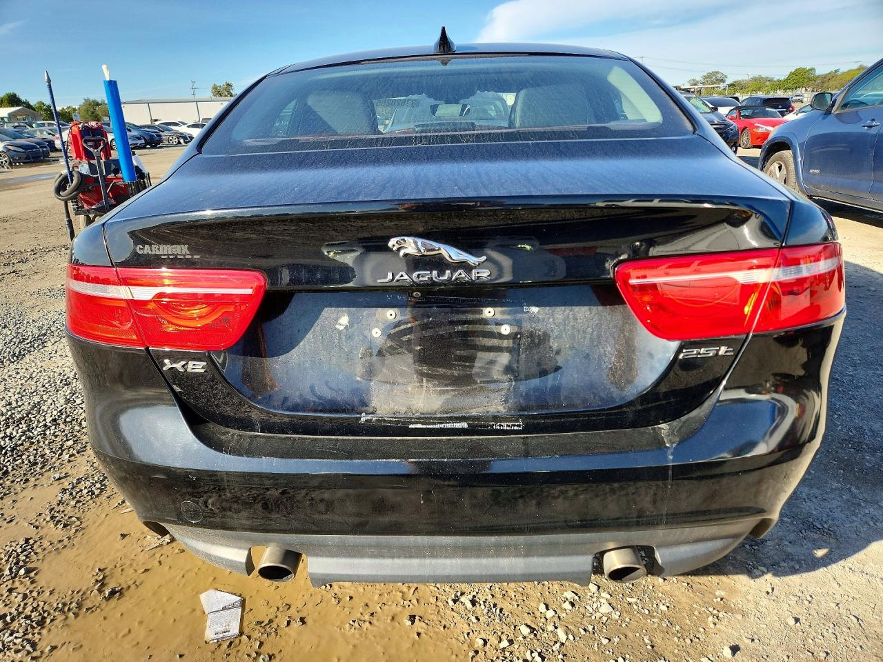2019 Jaguar Xe VIN SAJAR4FX1KCP49852 photo 6