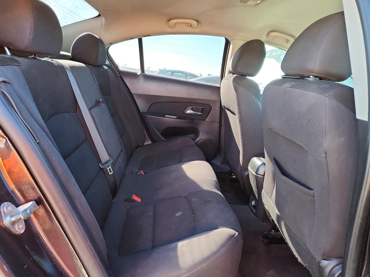 2014 Chevrolet Cruze VIN 1G1PC5SB1E7306701 photo 10