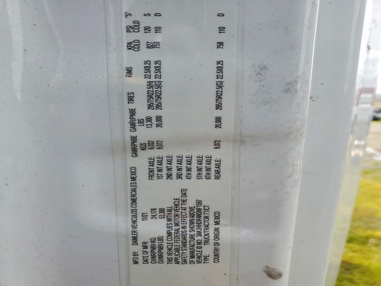 2022 FREIGHTLINER All other VIN 3AKJHHDR4NSNF1597 photo 10