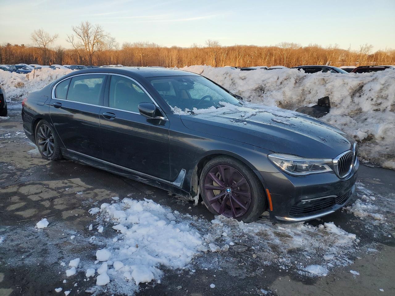 2018 BMW 7 series VIN WBA7F2C56JG424465 photo 4