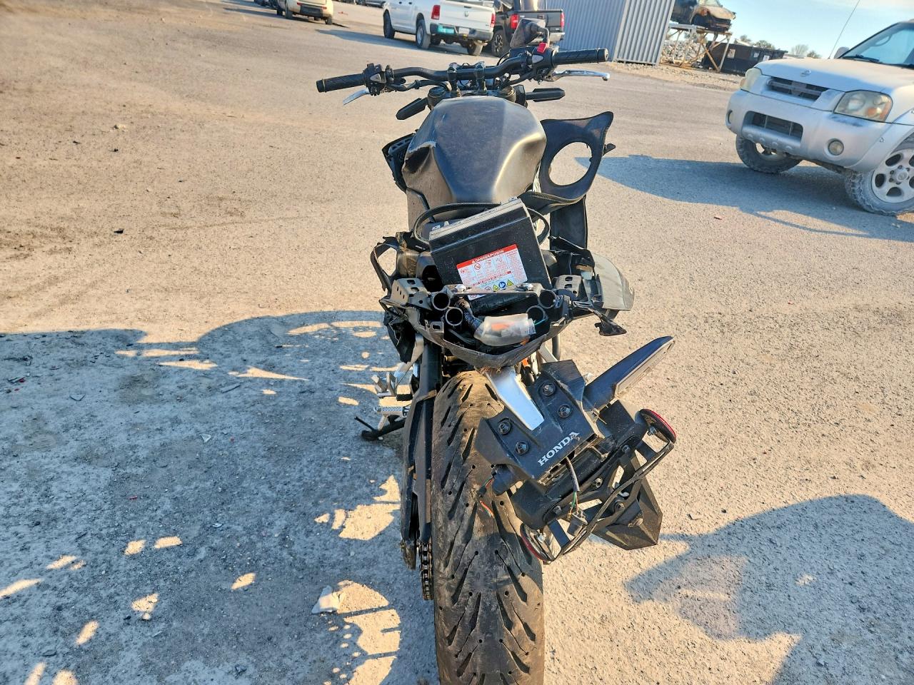 2023 Honda Cb cycle VIN MLHPC6354P5401027 photo 4