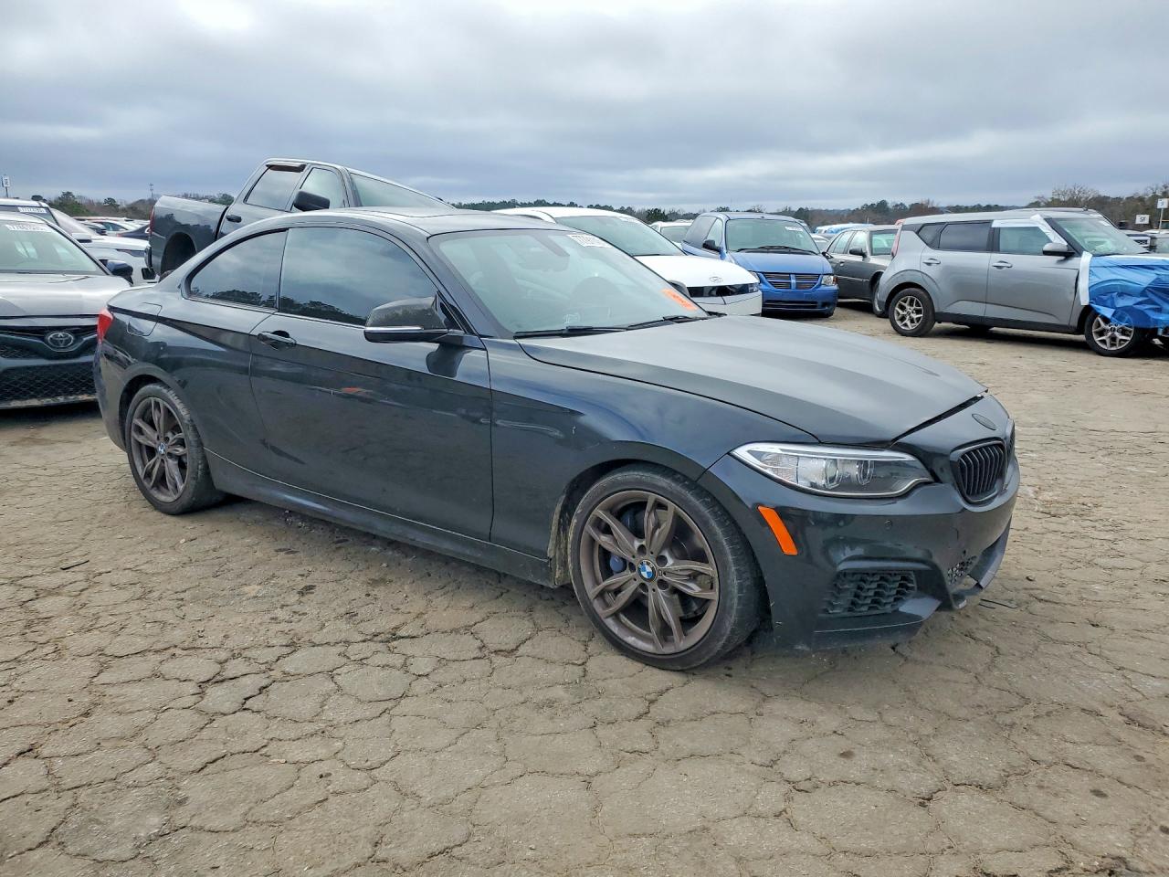 2015 BMW M2 VIN WBA1J7C51FV358878 photo 4