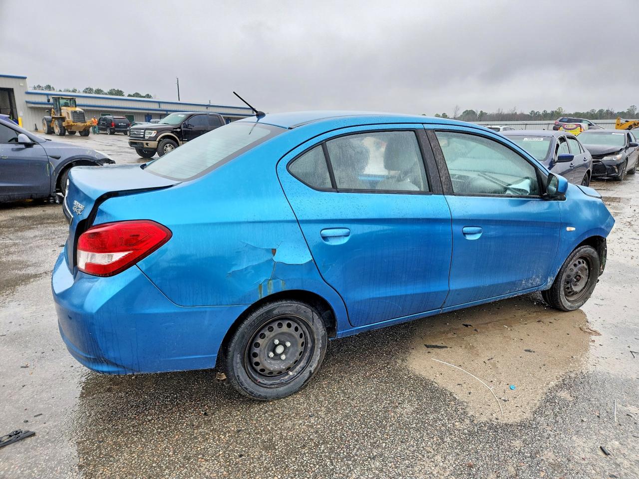 2018 Mitsubishi Mirage VIN ML32F3FJ6JHF03808 photo 3