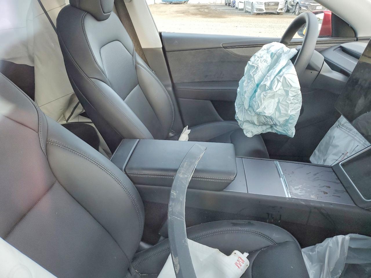 2026 Tesla Model y VIN 7SAYGDEE3TF360897 photo 11
