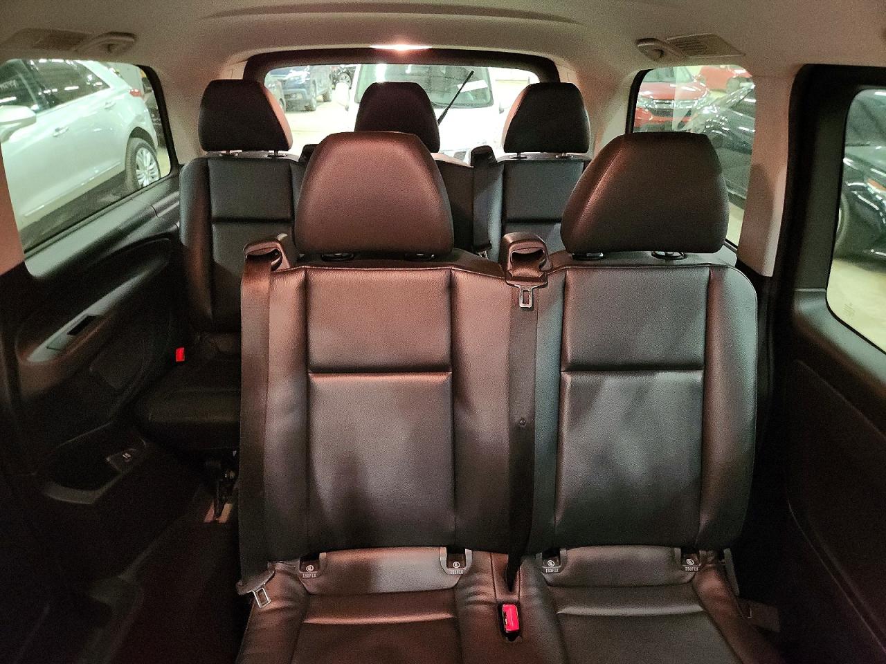 2019 Mercedes-Benz Metris VIN WD4PG2EE2K3511985 photo 10