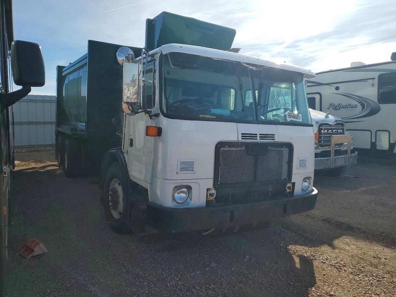 2009 AUTOCAR All models VIN 5VCACDKF19H208734 photo 1
