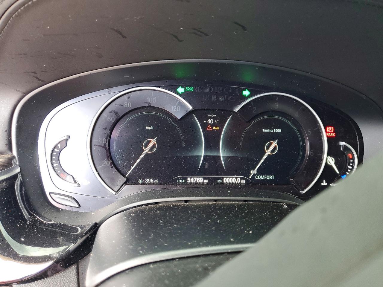 2018 BMW 5 series VIN WBAJE5C50JG917567 photo 9
