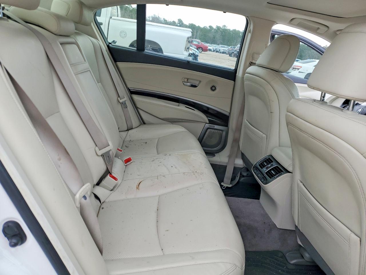 2016 Acura RLX VIN JH4KC1F9XGC002003 photo 10