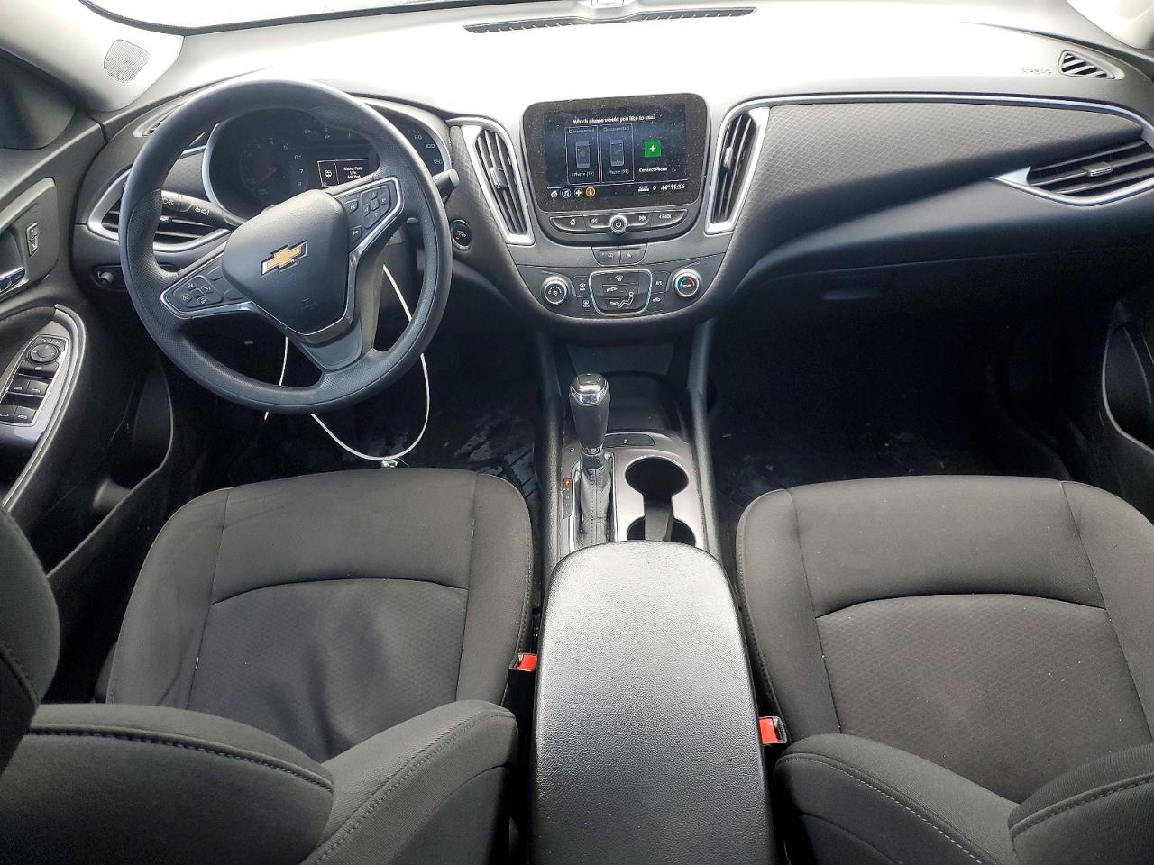2020 Chevrolet Malibu VIN 1G1ZB5ST2LF157738 photo 8