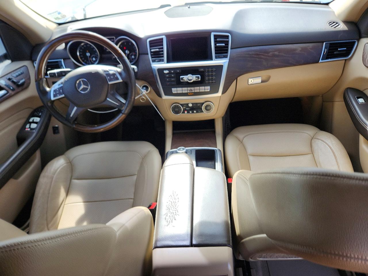 2015 Mercedes-Benz M-class VIN 4JGDA5JB6FA556582 photo 8