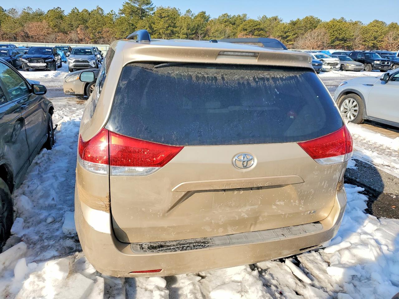 2011 Toyota All models VIN 5TDKK3DC3BS027444 photo 6
