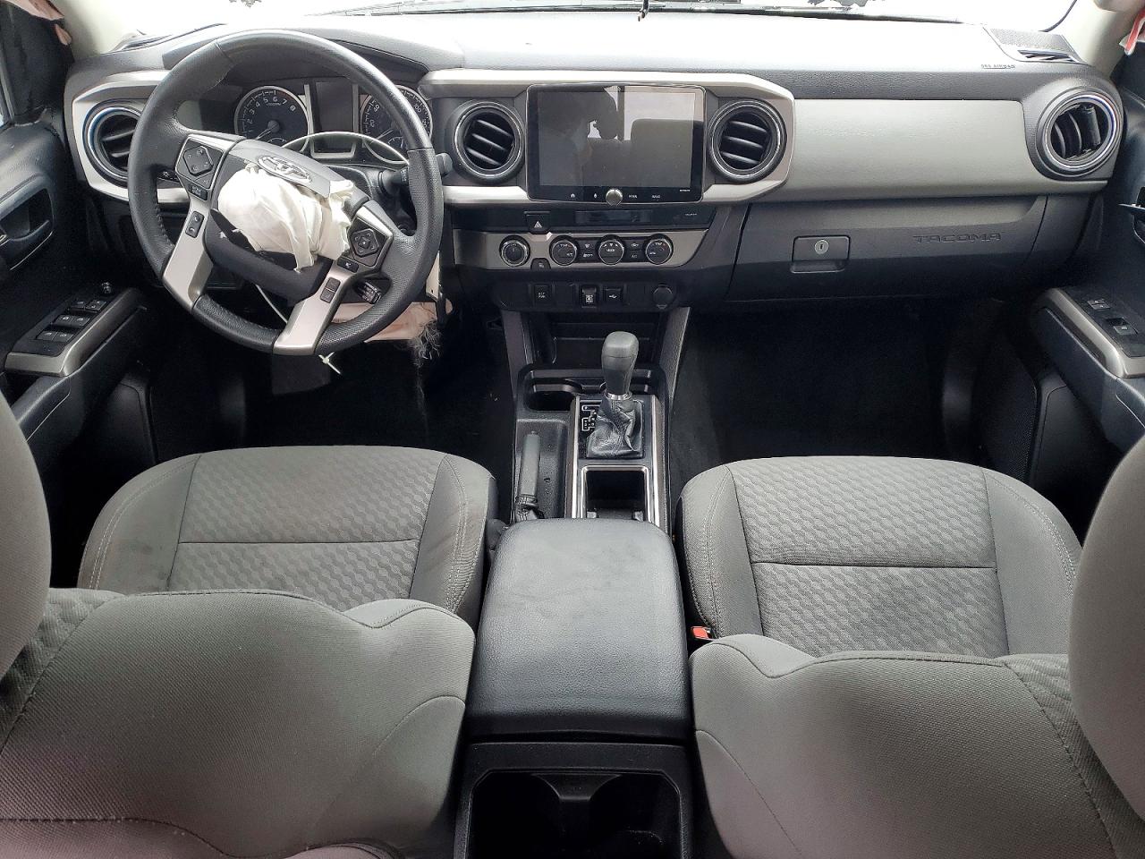 2021 Toyota Tacoma VIN 3TMCZ5AN5MM395340 photo 8