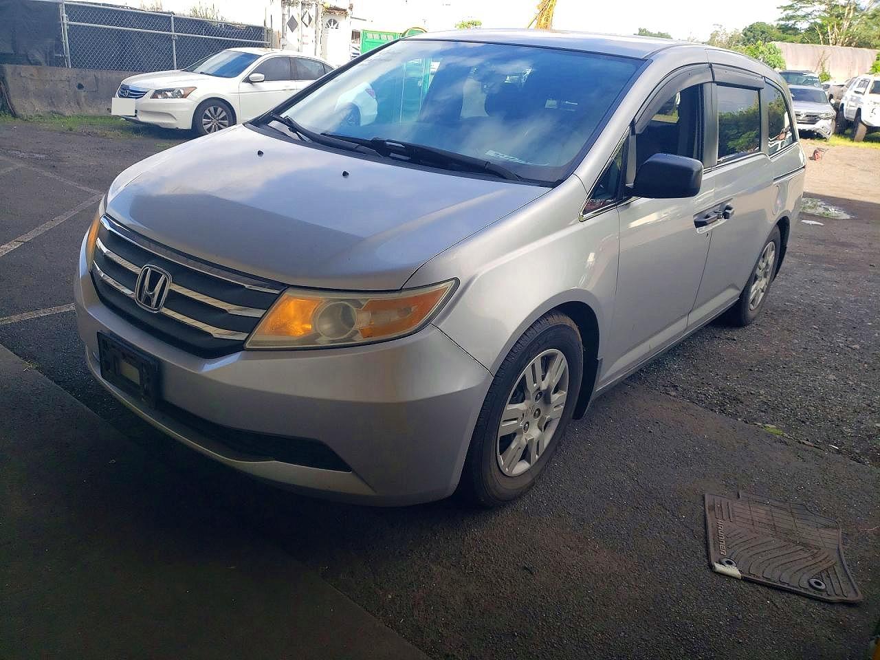 2013 Honda All models VIN 5FNRL5H24DB055656 photo 1