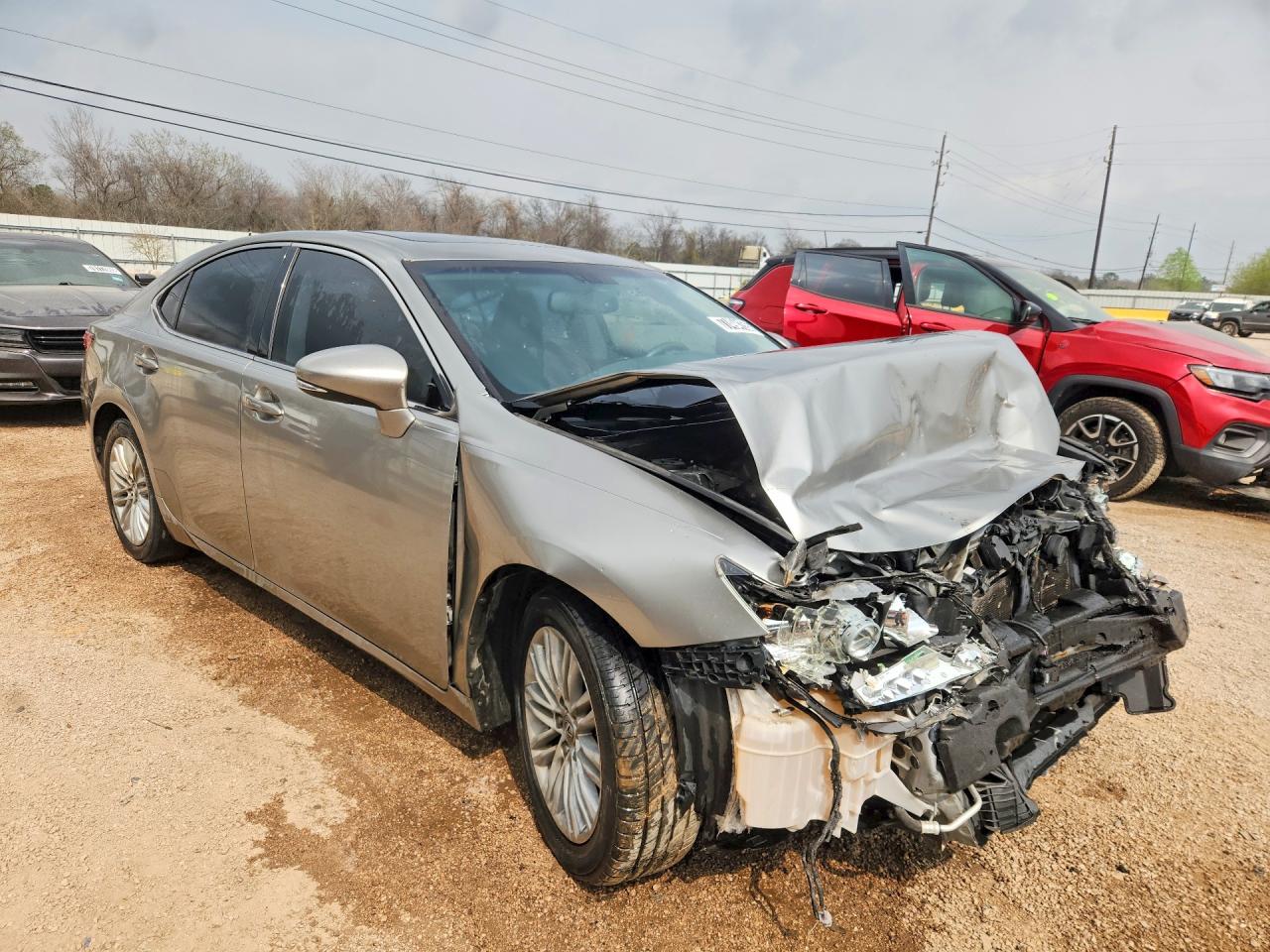 2015 Lexus ES350 VIN JTHBK1GG5F2195455 photo 4