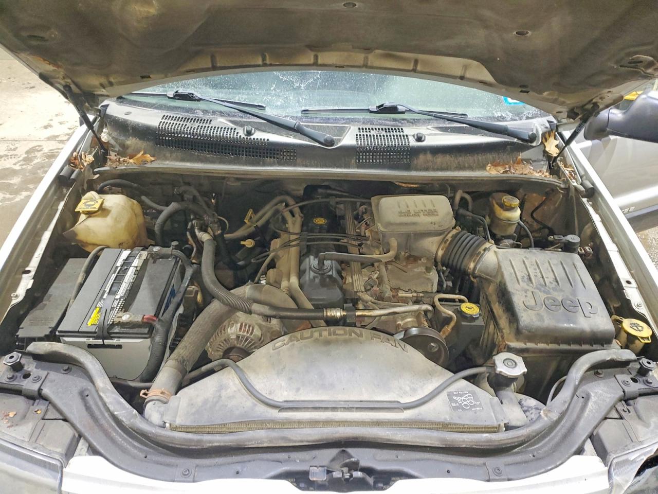 2004 Jeep Cherokee VIN 1J4GW48S14C262571 photo 12