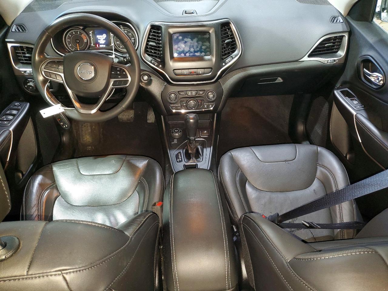 2021 Jeep Cherokee VIN 1C4PJMMX0MD245583 photo 8