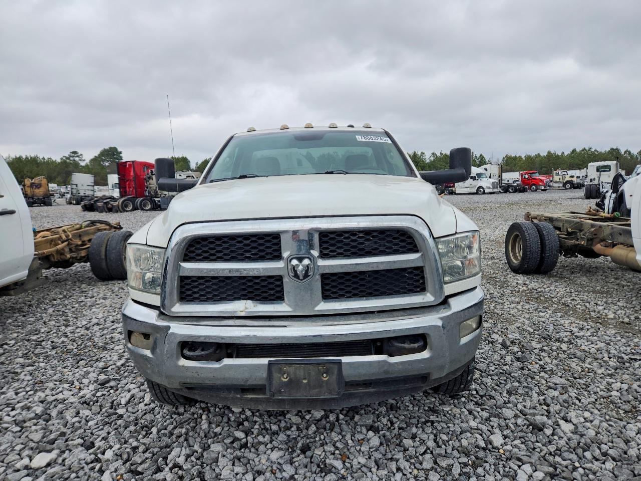 2018 RAM All models VIN 3C7WRSBL1JG335691 photo 5