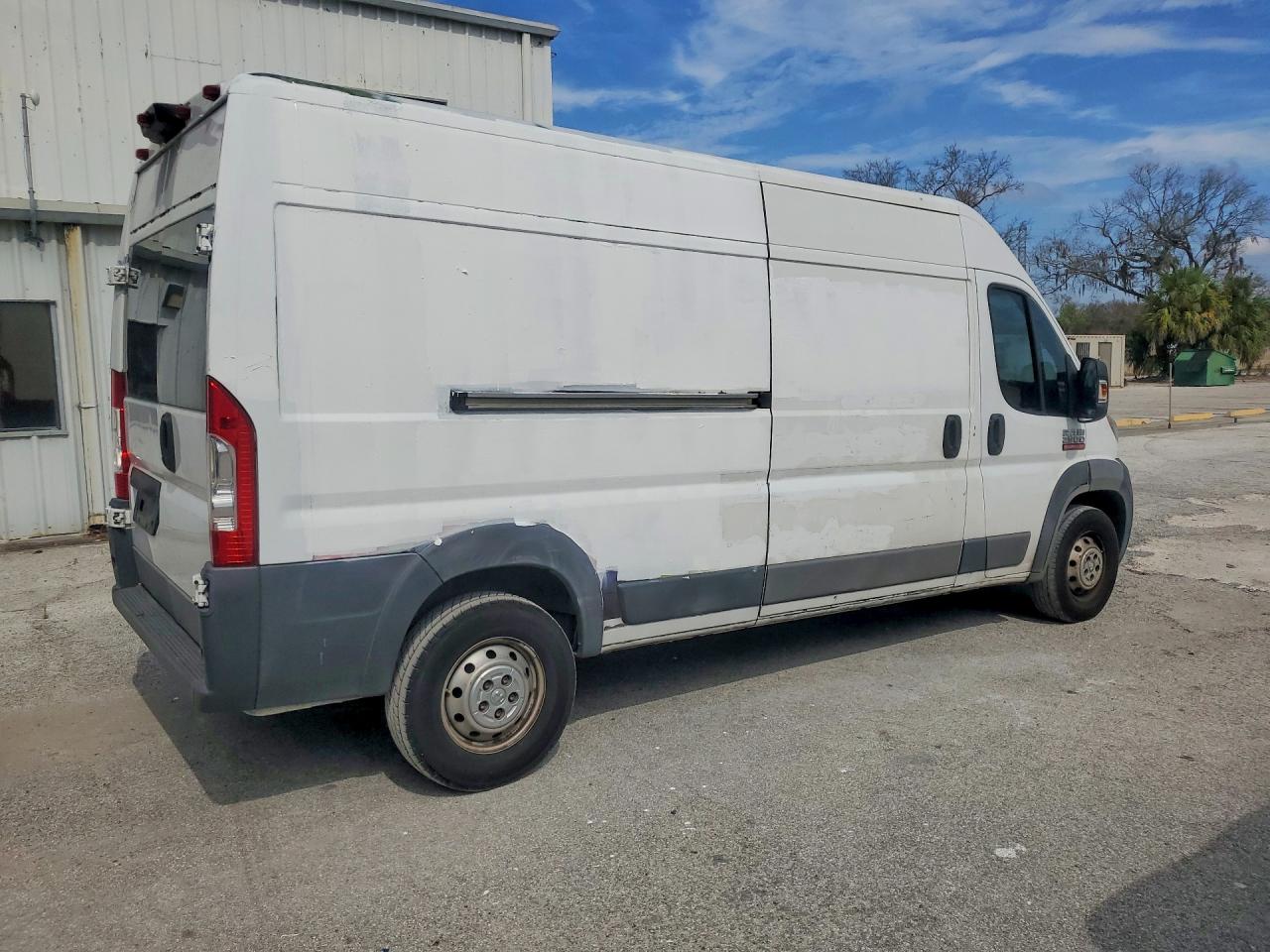 2017 Ram Promaster VIN 3C6TRVDG1HE527952 photo 3