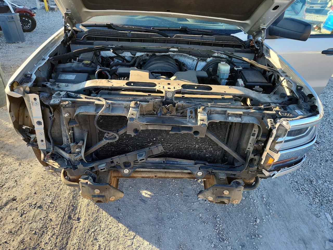 2016 Chevrolet All models VIN 3GCPCNECXGG290825 photo 11