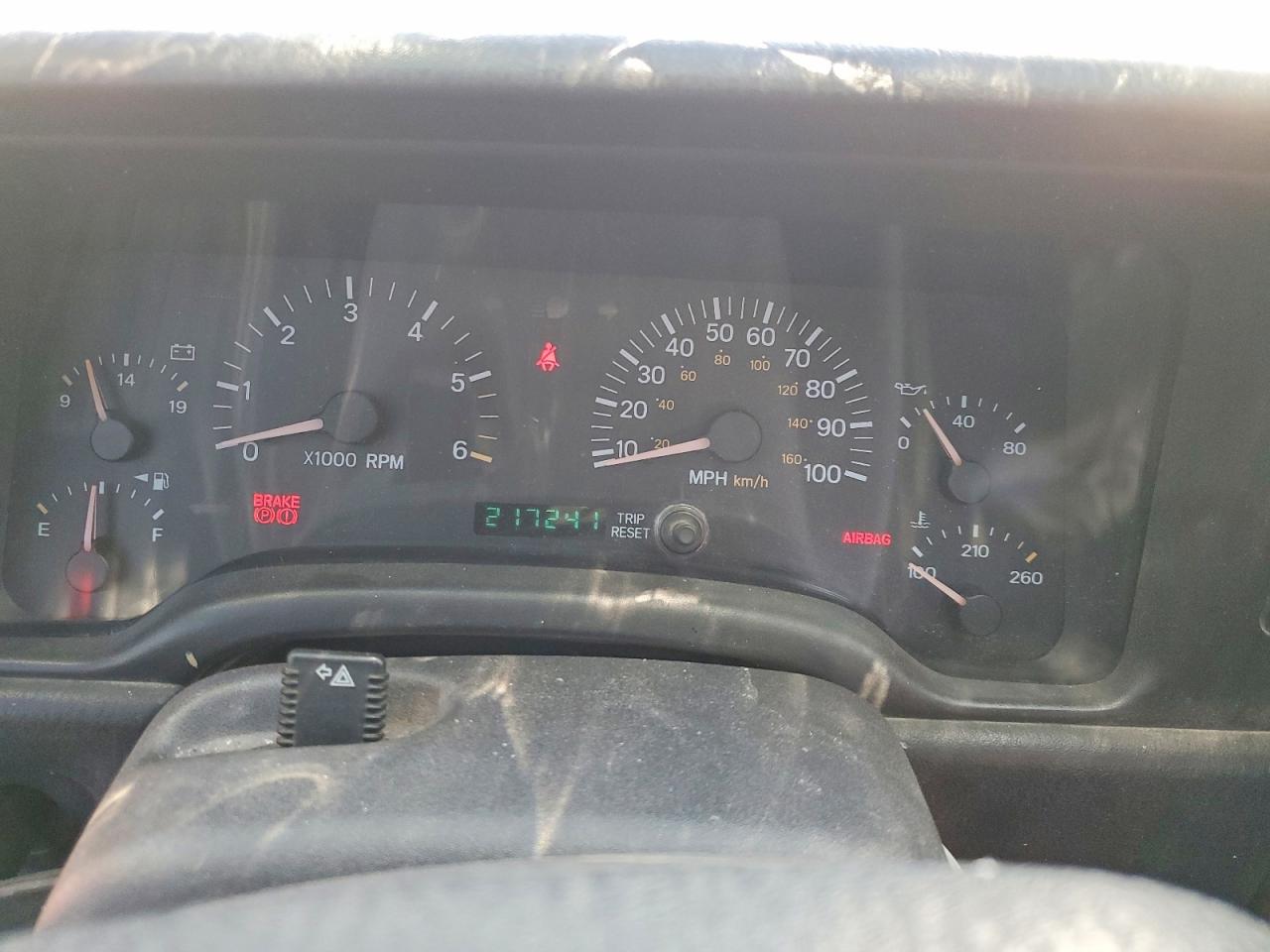 1999 Jeep Grand cher VIN 1J4FF68SXXL653133 photo 9