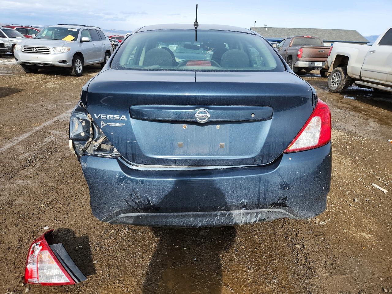 2016 Niss Versa VIN 3N1CN7AP8GL897796 photo 6