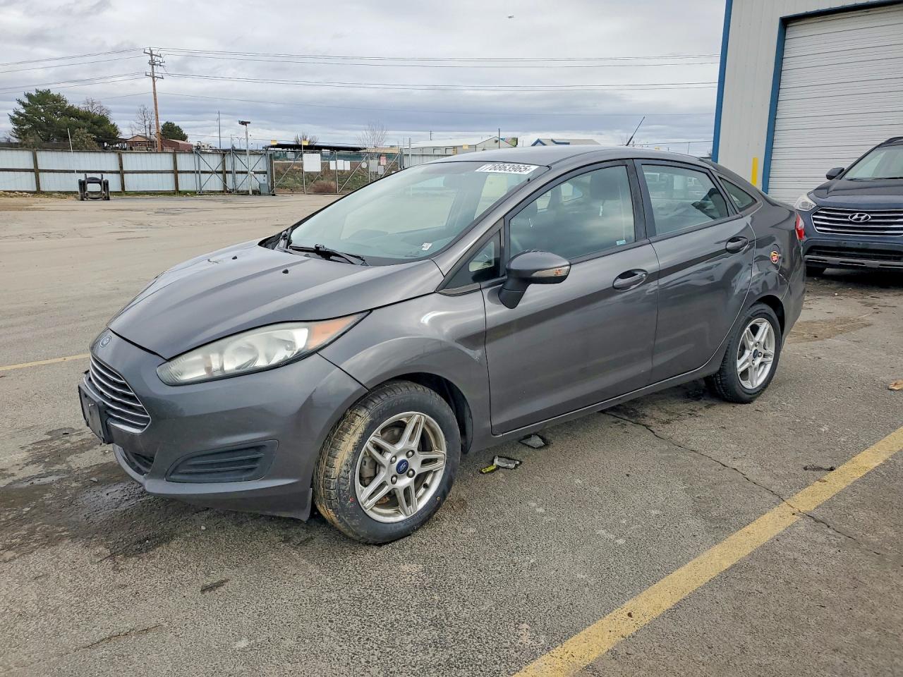 2019 Ford Fiesta se VIN 3FADP4BJ5KM142540 photo 1