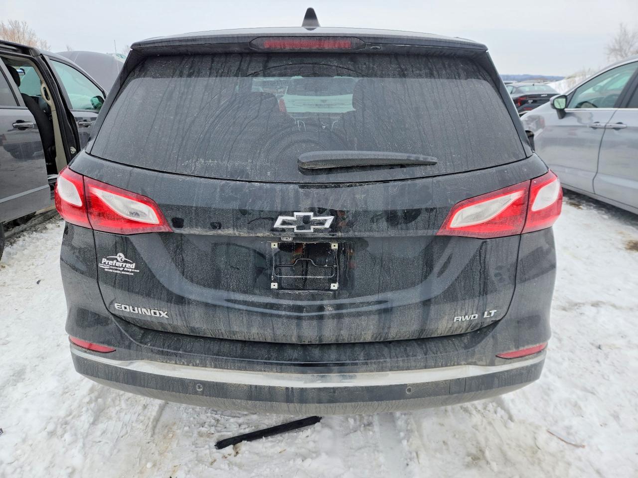 2021 Chevrolet Equinox VIN 2GNAXUEV4M6129696 photo 6