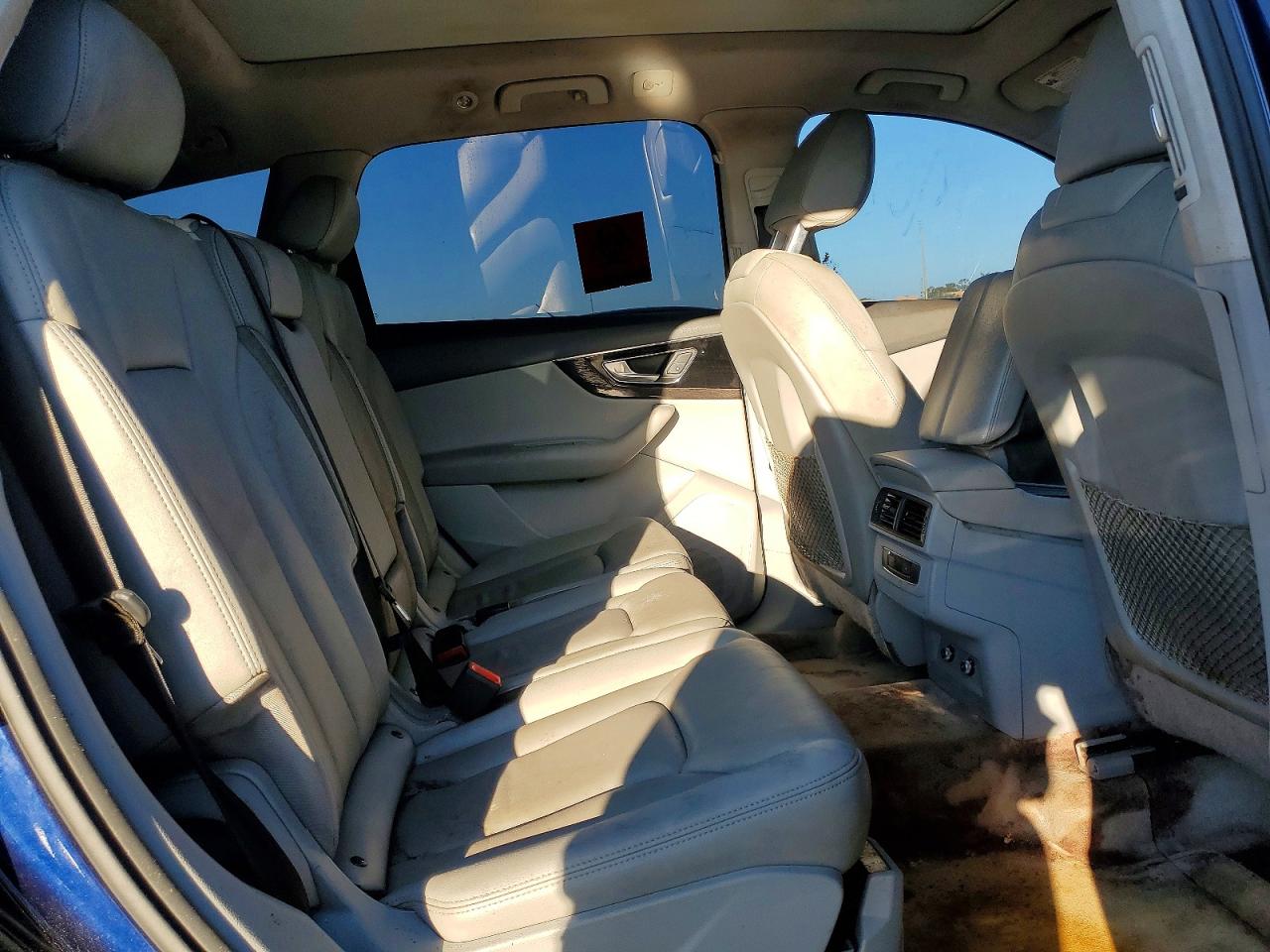 2019 Audi Q7 VIN WA1AAAF73KD045242 photo 11