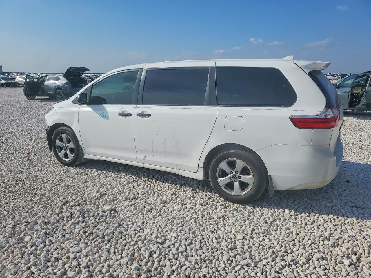 2019 Toyota All models VIN 5TDZZ3DC2KS973450 photo 2