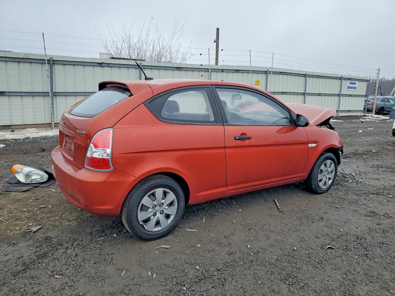 2009 Hyundai Accent VIN KMHCM36C09U120161 photo 3
