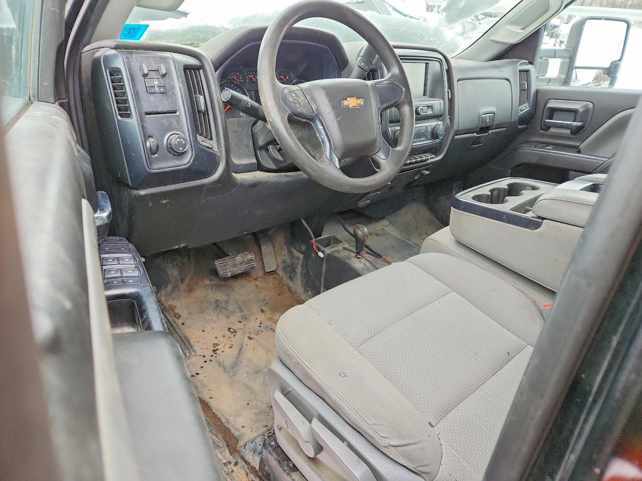 2019 Chev All models VIN 2GC2KREG0K1173957 photo 8