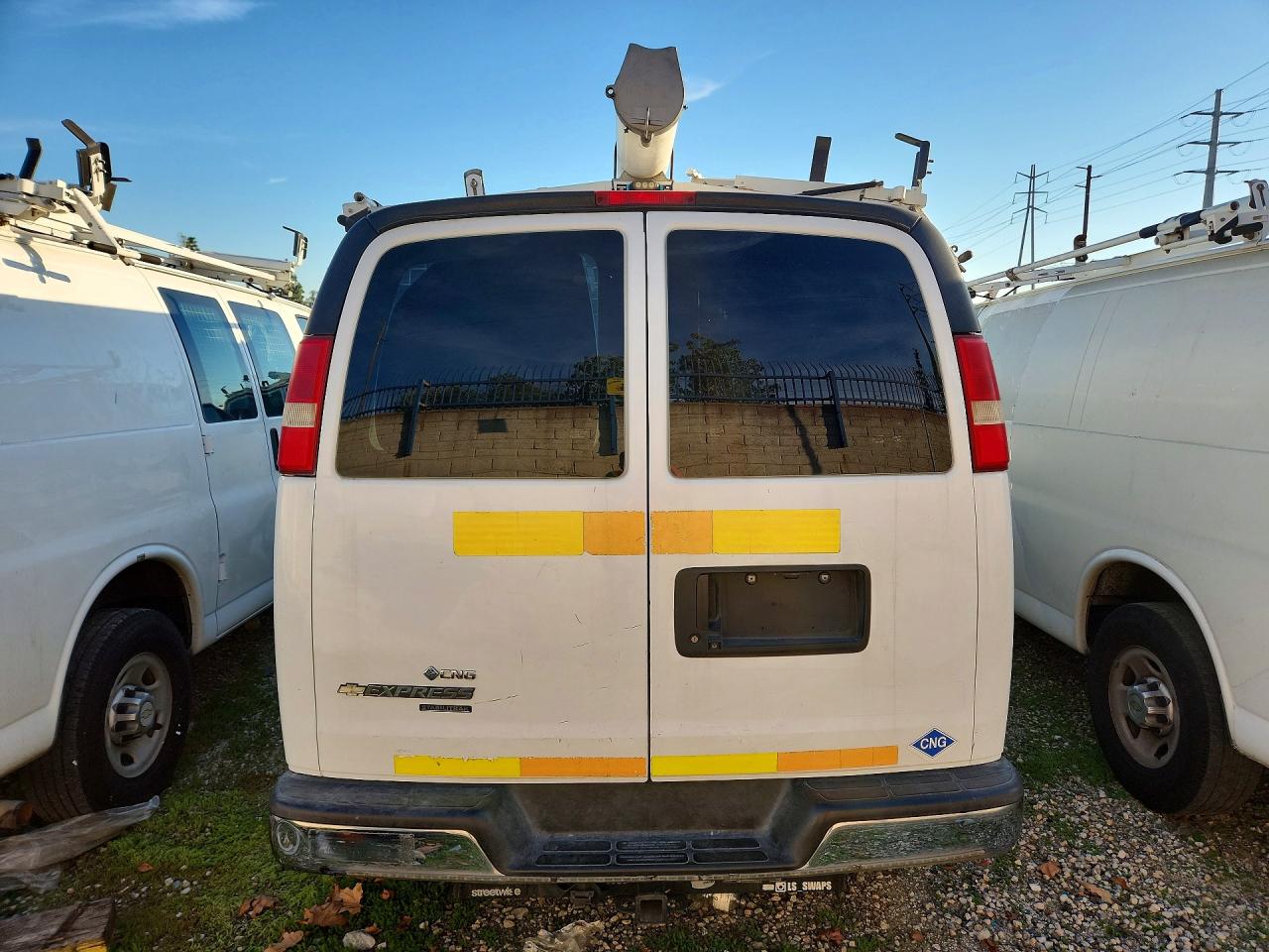 2014 CHEVROLET Express VIN 1GCWGFCB4E1133108 photo 6