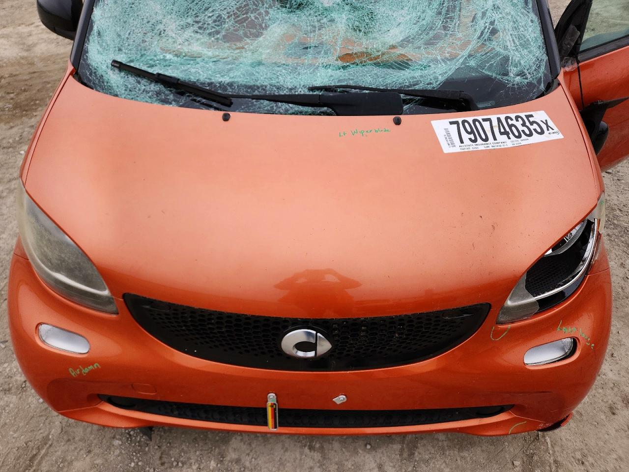 2016 SMART Fortwo VIN WMEFJ5DA7GK070246 photo 11