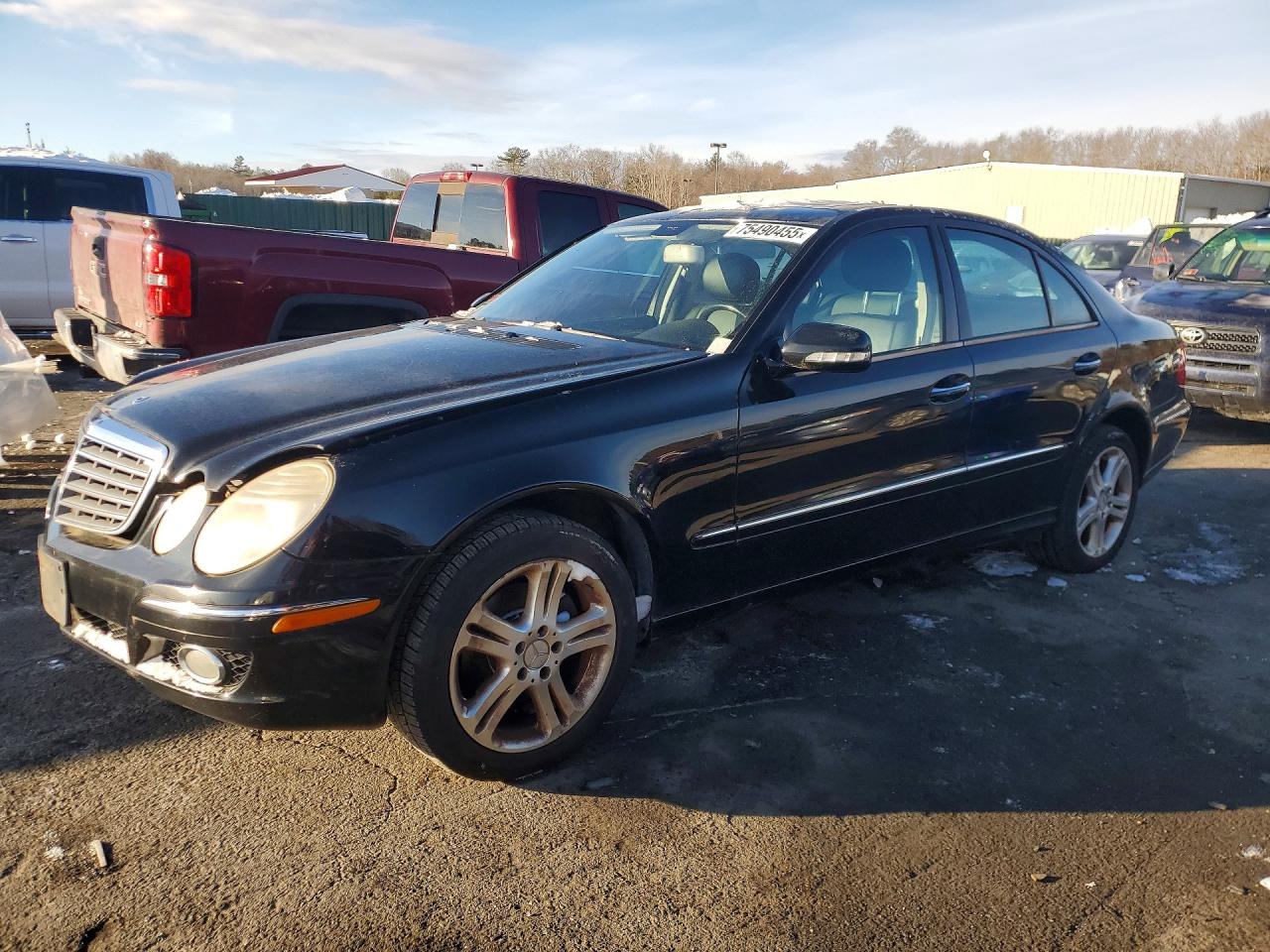 2007 MERCEDES-BENZ E-class VIN WDBUF87X57X216055 photo 1
