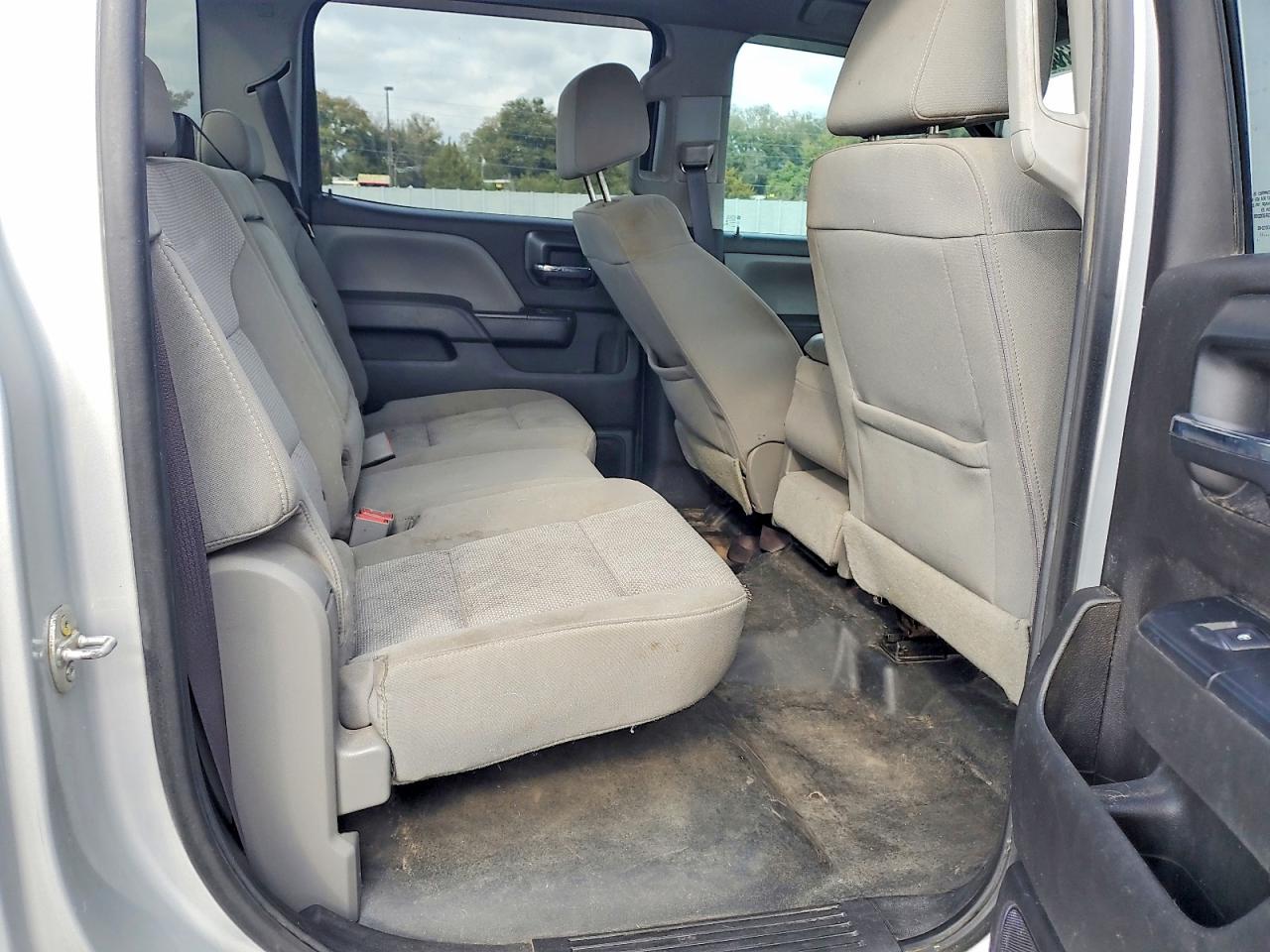 2017 Chevrolet All models VIN 1GC4KYCY8HF207966 photo 11