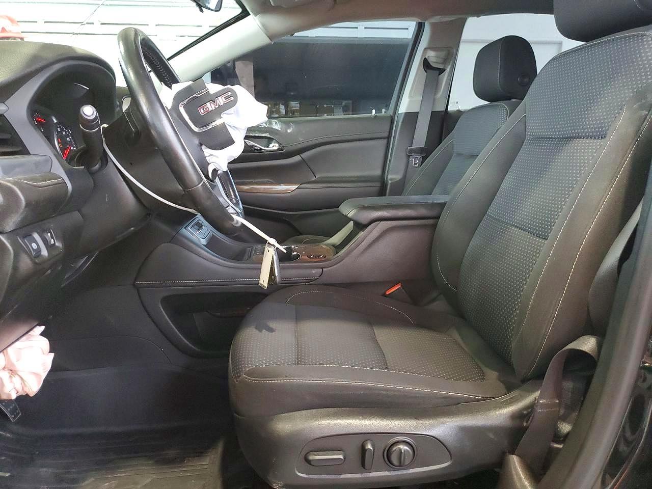 2020 GMC Acadia VIN 1GKKNKLA6LZ188196 photo 7