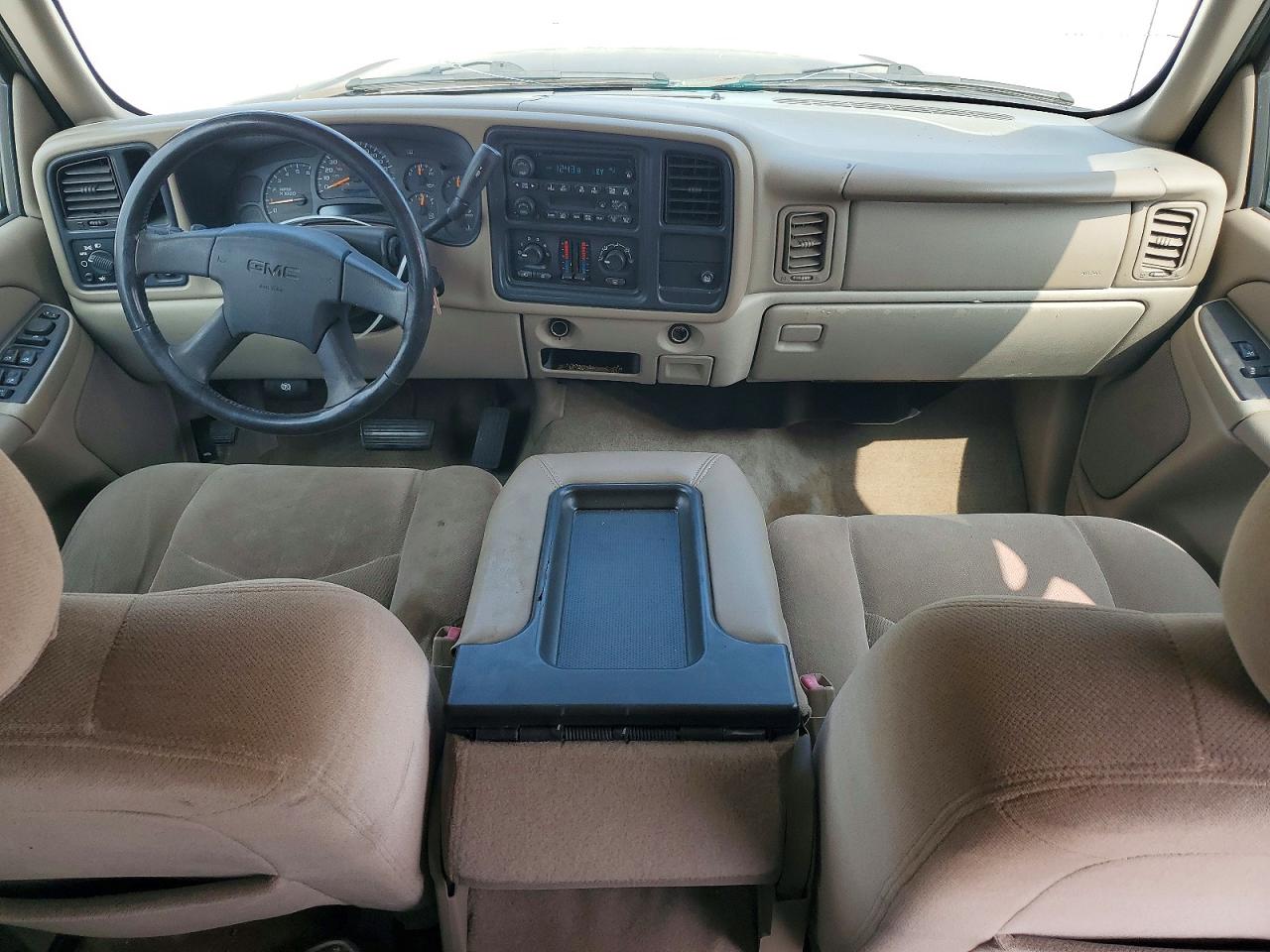 2004 GMC Yukon VIN 1GKEC13V94R265192 photo 8