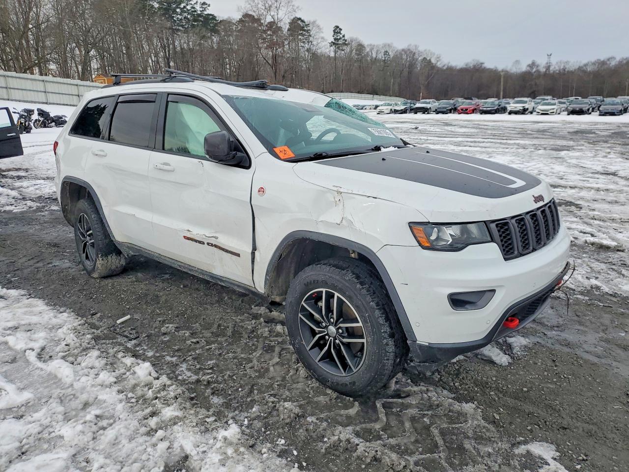 2018 JEEP Grand cher VIN 1C4RJFLG9JC221404 photo 4