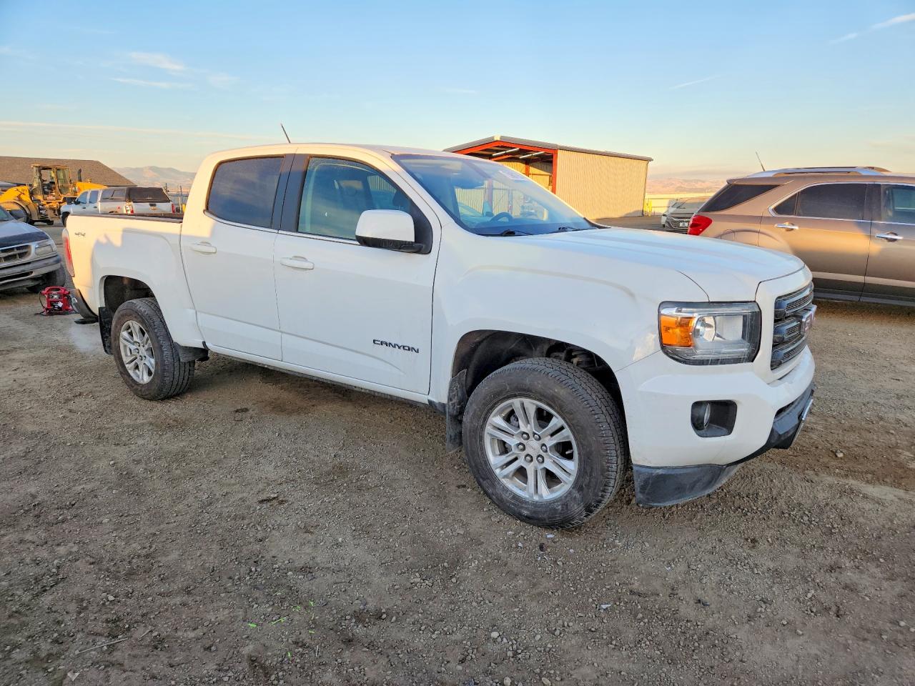 2019 GMC Canyon VIN 1GTG6CENXK1142761 photo 4