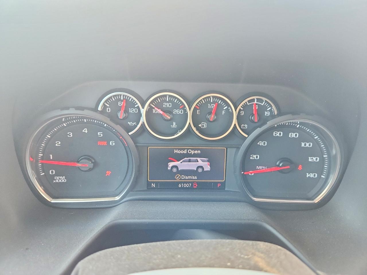 2022 Chevrolet Tahoe VIN 1GNSCMKD1NR121007 photo 9