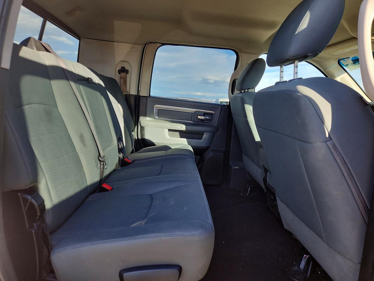2015 RAM 2500 VIN 3C6TR5MT7FG500897 photo 10