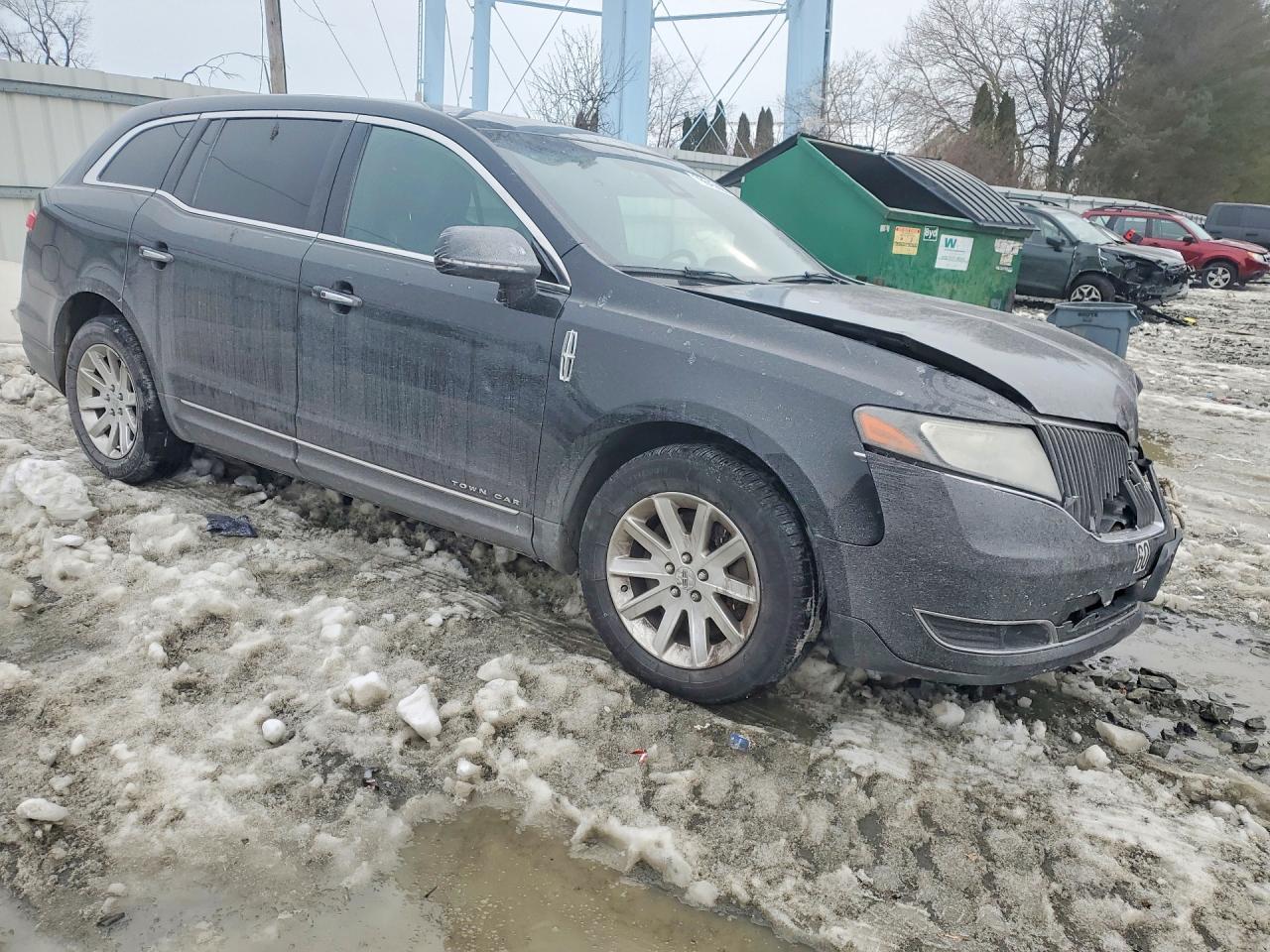2015 Lincoln Mkt VIN 2LMHJ5NK6FBL00544 photo 4