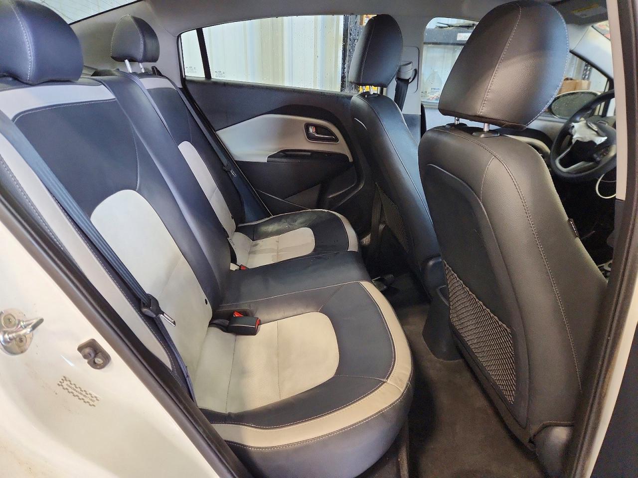 2017 Kia Rio VIN KNADM4A38H6071832 photo 10
