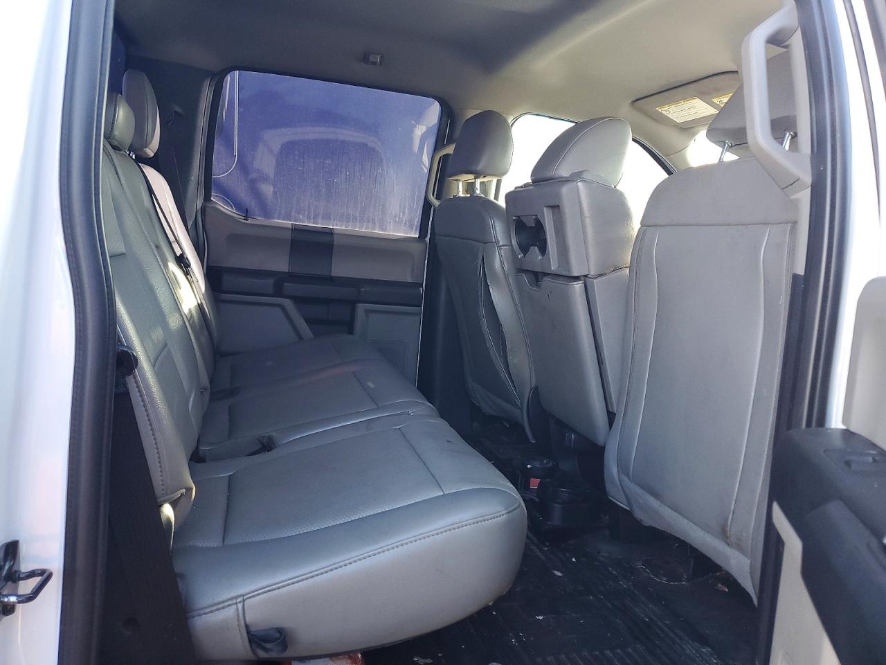 2020 Ford F550 VIN 1FD0W5GT6LEE50945 photo 10