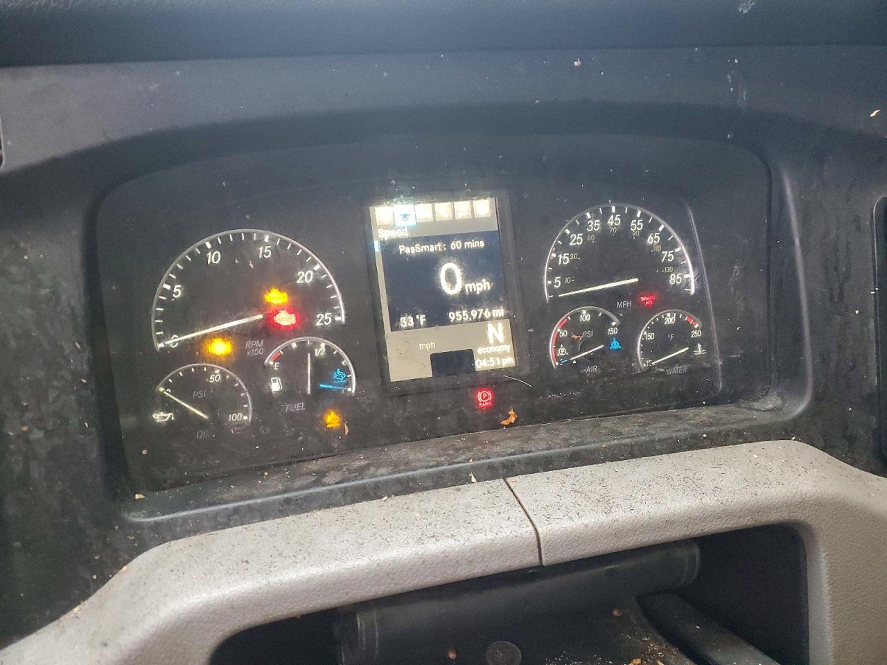 2020 FREIGHTLINER All other VIN 3AKJHHDR9LSLN9562 photo 8