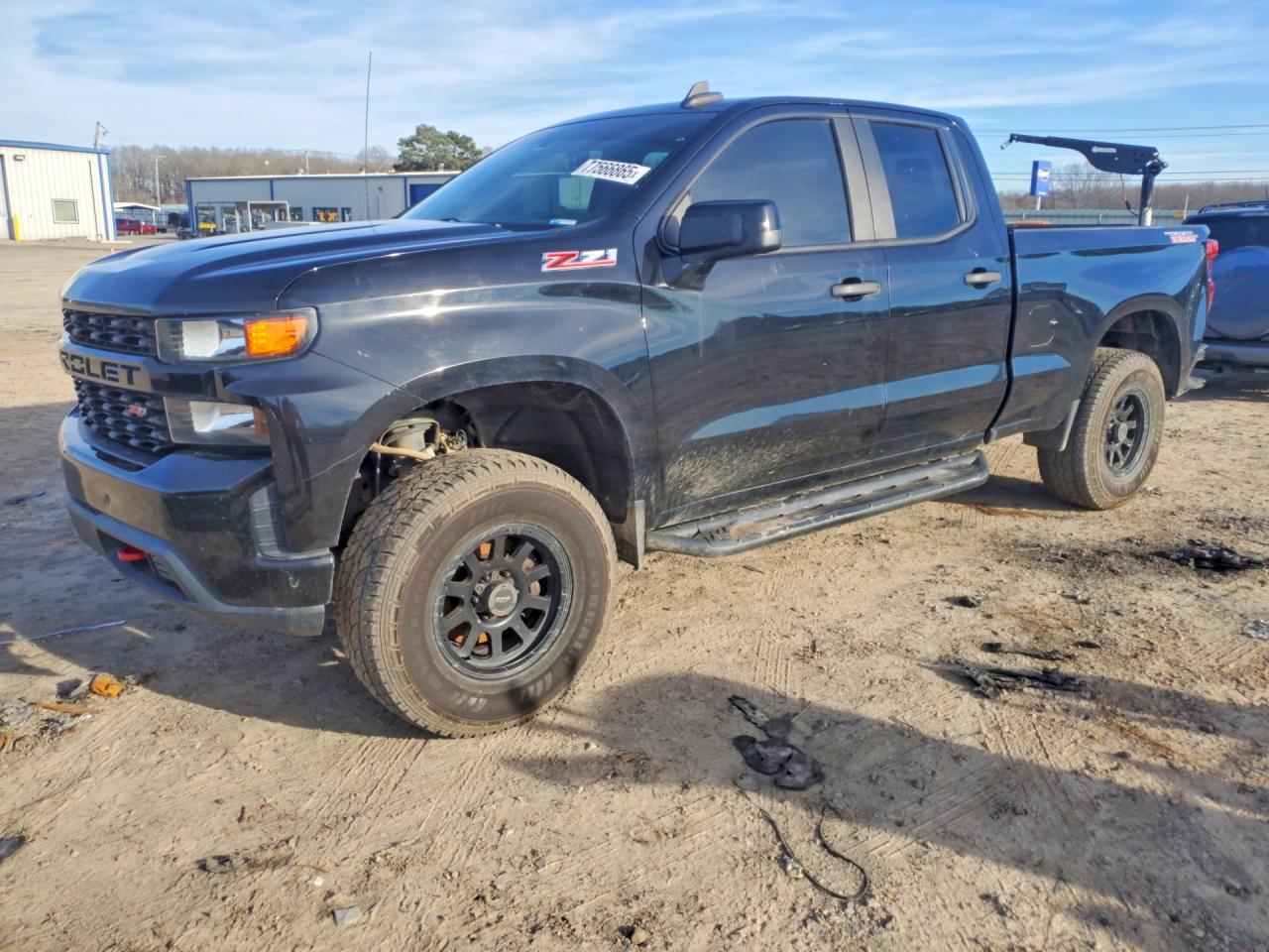 2019 Chevrolet All models VIN 1GCRYCEF0KZ297333 photo 1